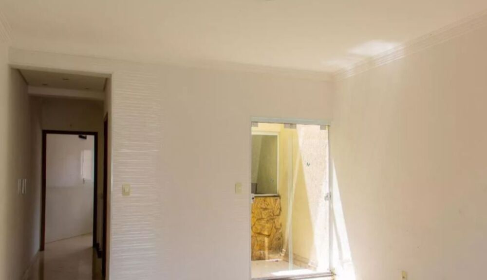 Sobrado à venda e aluguel com 3 quartos, 144m² - Foto 1