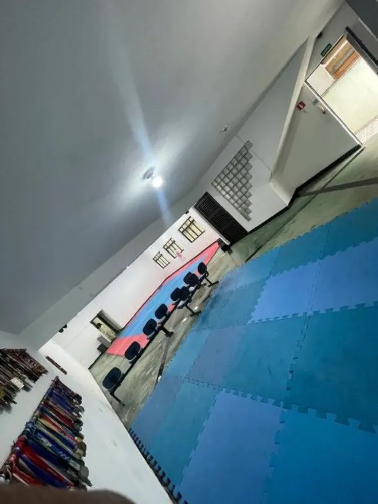 Loja-Salão, 300 m² - Foto 2