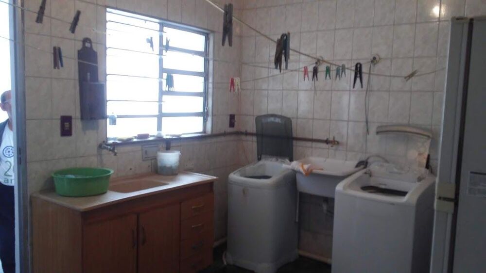 Sobrado à venda com 2 quartos, 200m² - Foto 14