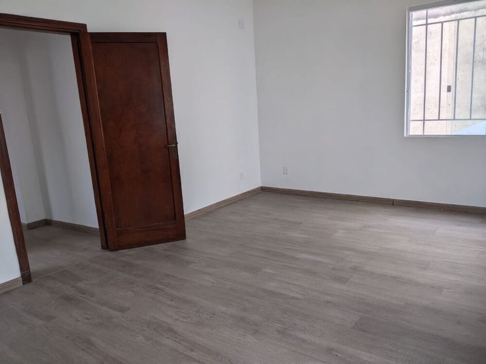 Sobrado à venda com 6 quartos, 197m² - Foto 8