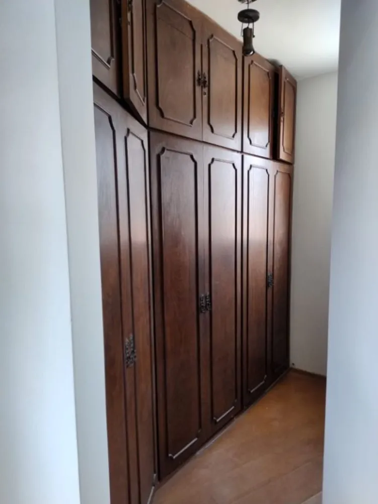 Sobrado, 3 quartos, 289 m² - Foto 2