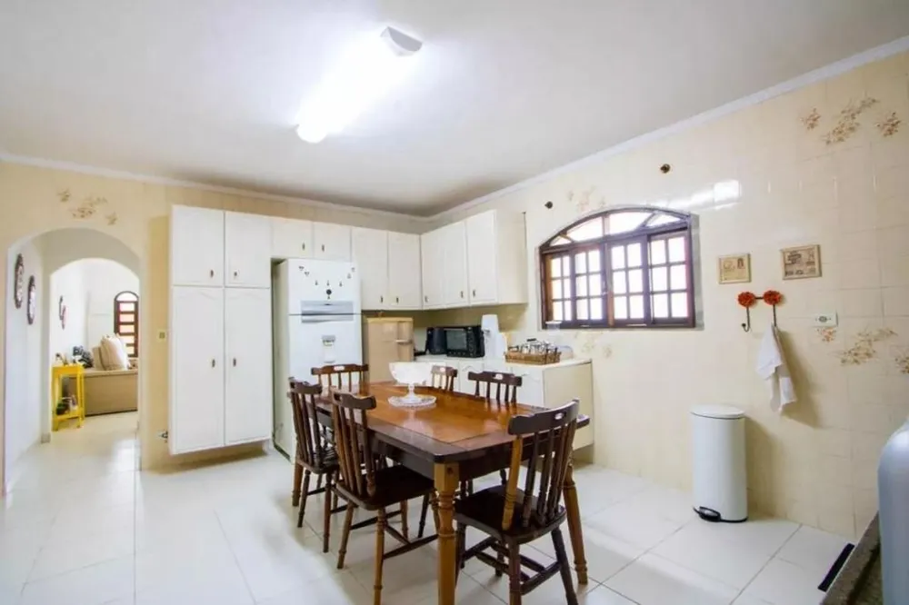 Sobrado, 3 quartos, 278 m² - Foto 5