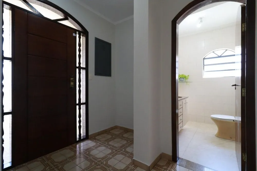 Sobrado, 4 quartos, 262 m² - Foto 1