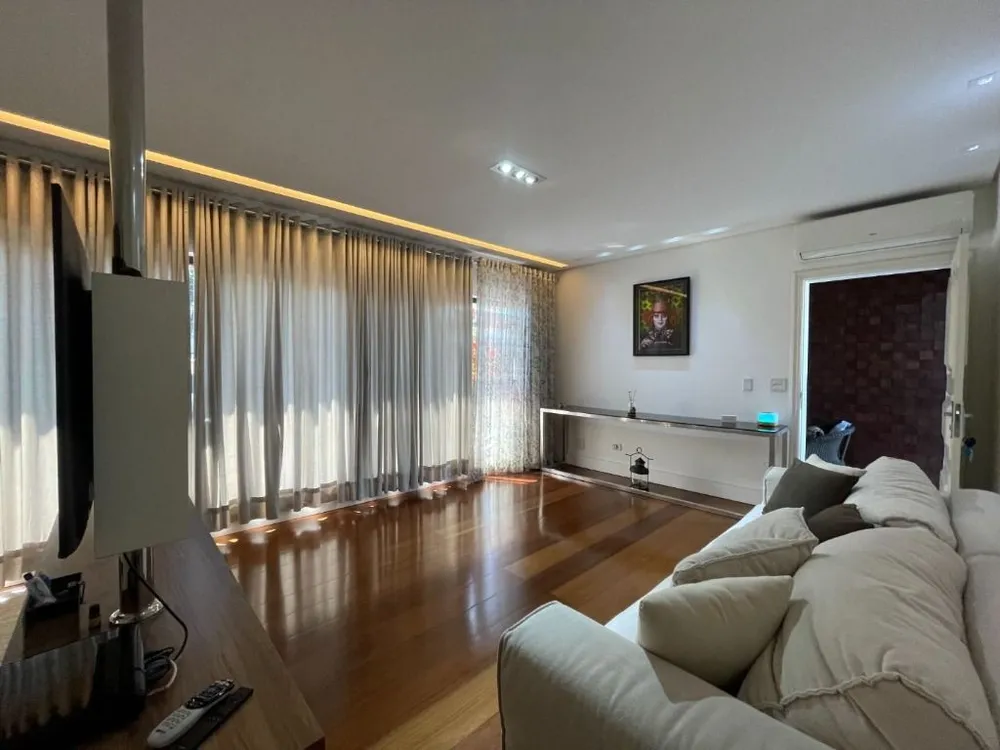 Sobrado, 3 quartos, 342 m² - Foto 2