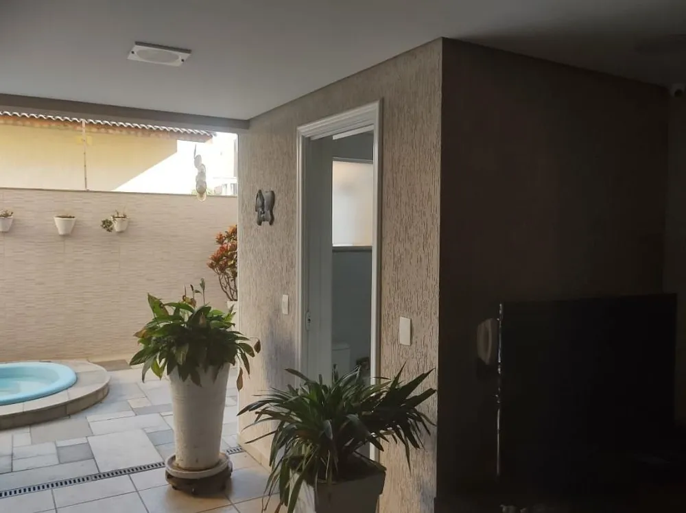 Sobrado, 3 quartos, 475 m² - Foto 2