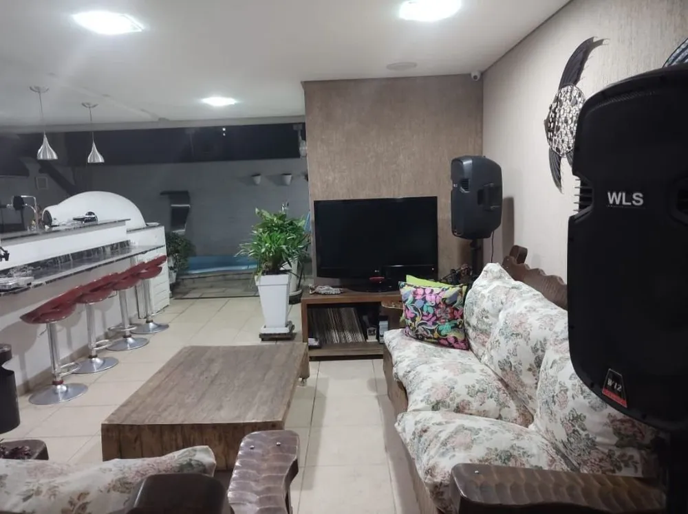 Sobrado, 3 quartos, 475 m² - Foto 5