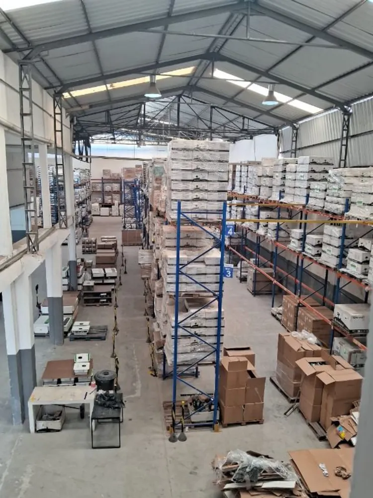 Depósito-Galpão, 1700 m² - Foto 2
