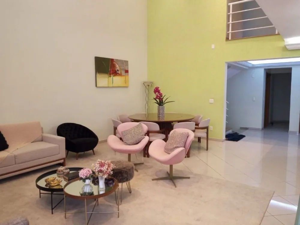 Sobrado, 3 quartos, 468 m² - Foto 2