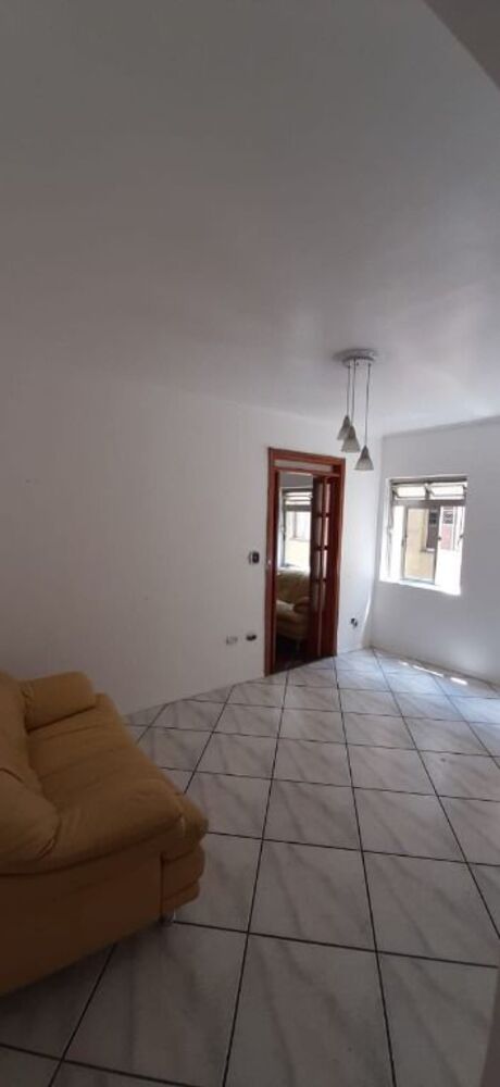 Apartamento à venda com 3 quartos, 80m² - Foto 1
