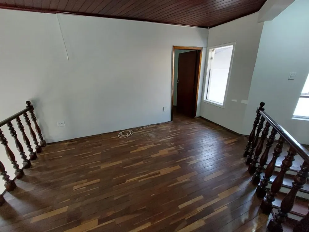 Sobrado, 3 quartos, 298 m² - Foto 5