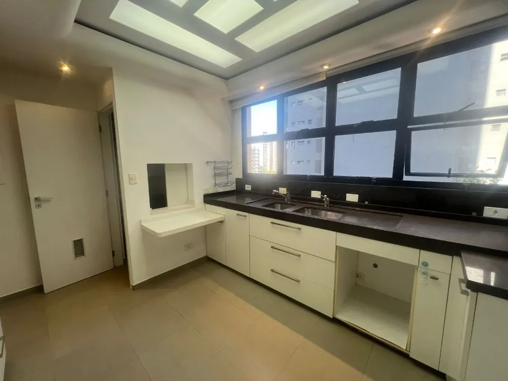 Apartamento, 3 quartos, 190 m² - Foto 3