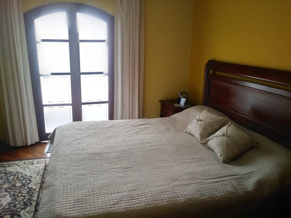 Sobrado, 3 quartos, 268 m² - Foto 2