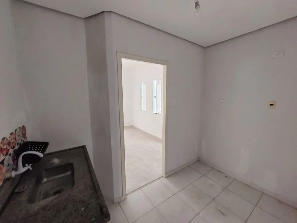Casa, 1 quarto, 246 m² - Foto 5