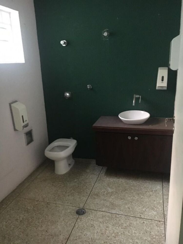 Casa para alugar com 3 quartos, 291m² - Foto 7
