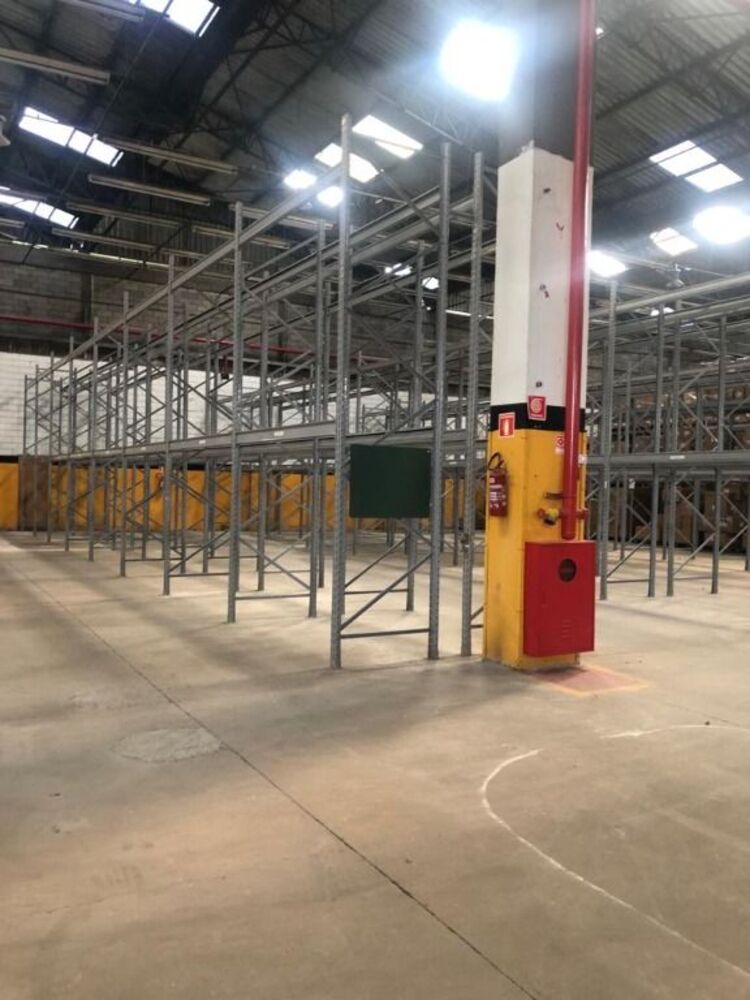 Depósito-Galpão-Armazém à venda, 4975m² - Foto 1