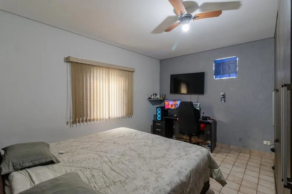 Casa, 2 quartos, 200 m² - Foto 11