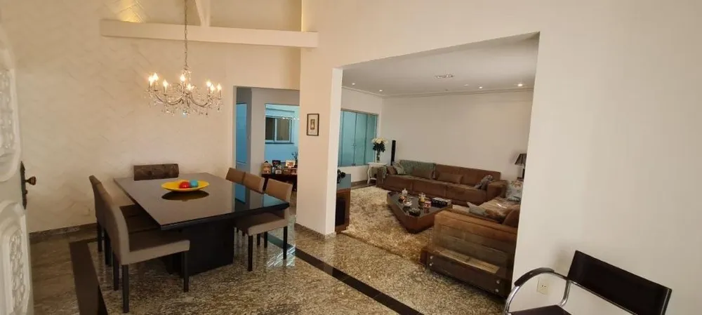 Casa, 3 quartos, 326 m² - Foto 3