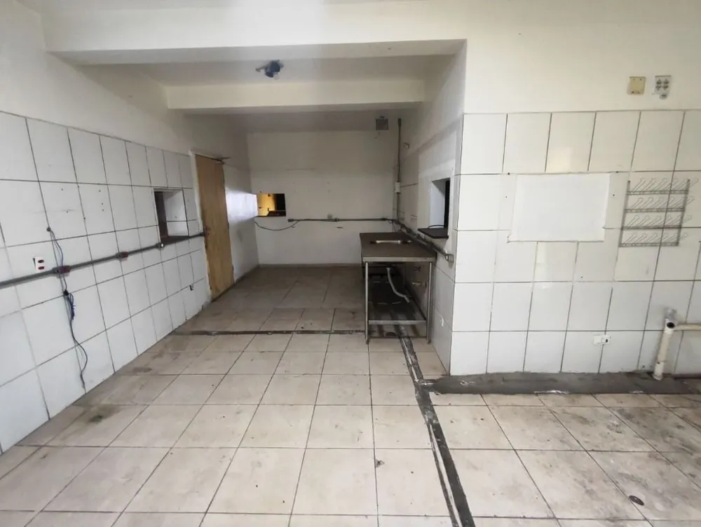 Casa, 1 quarto, 168 m² - Foto 12