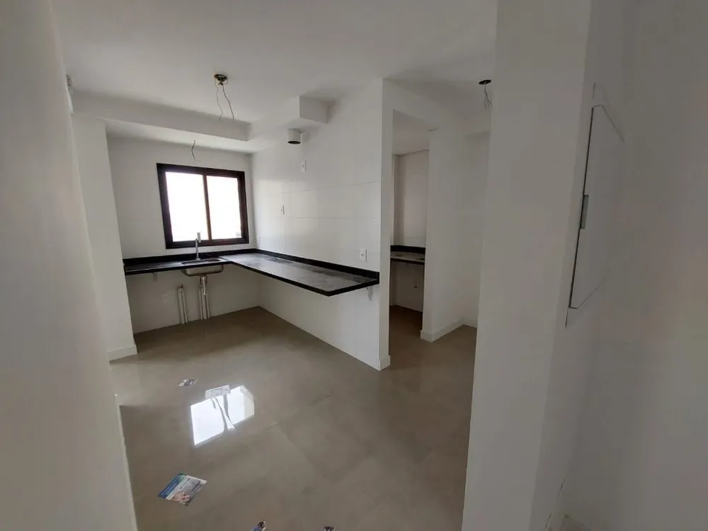 Apartamento, 3 quartos, 93 m² - Foto 2