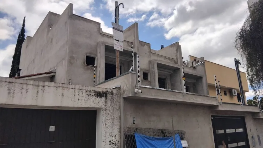 Sobrado, 3 quartos, 180 m² - Foto 1