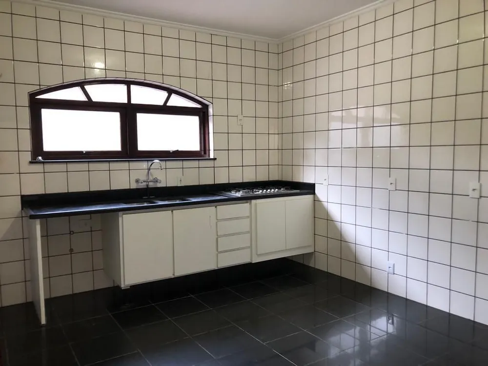 Sobrado, 3 quartos, 402 m² - Foto 17