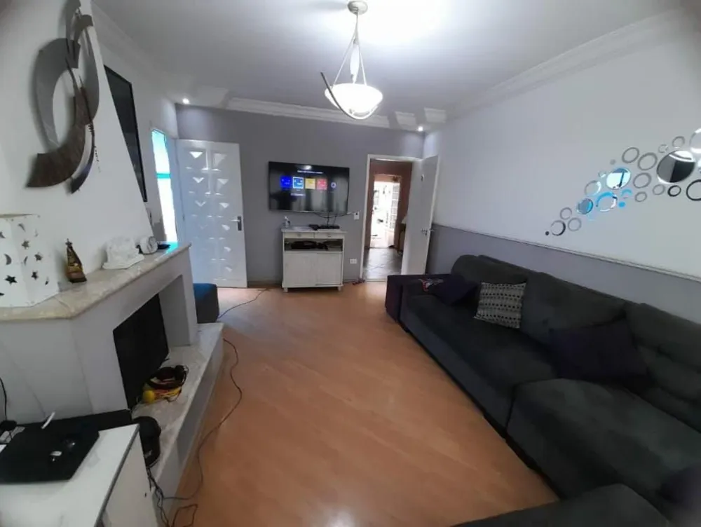 Casa, 3 quartos, 230 m² - Foto 1