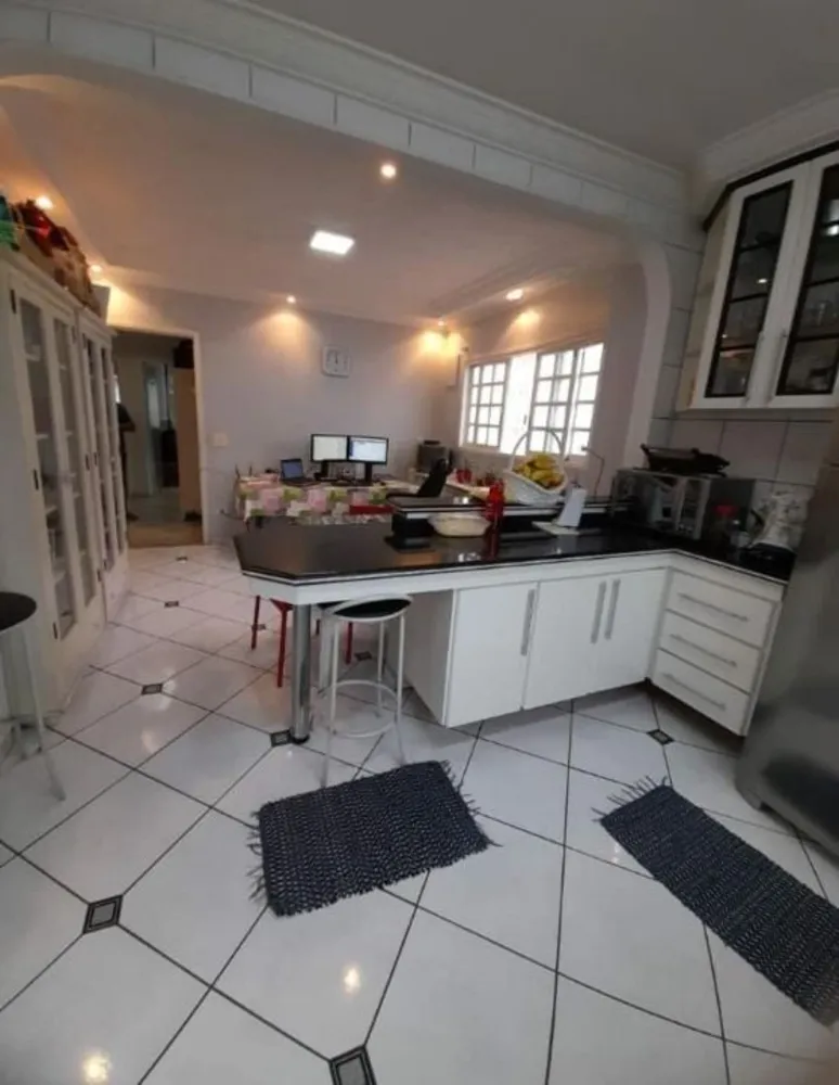 Casa, 3 quartos, 230 m² - Foto 9