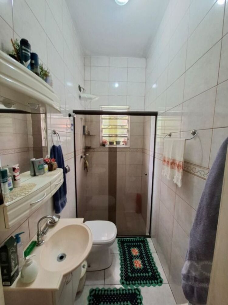 Casa, 3 quartos, 196 m² - Foto 1