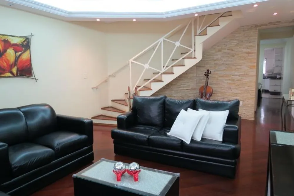 Sobrado, 3 quartos, 234 m² - Foto 2