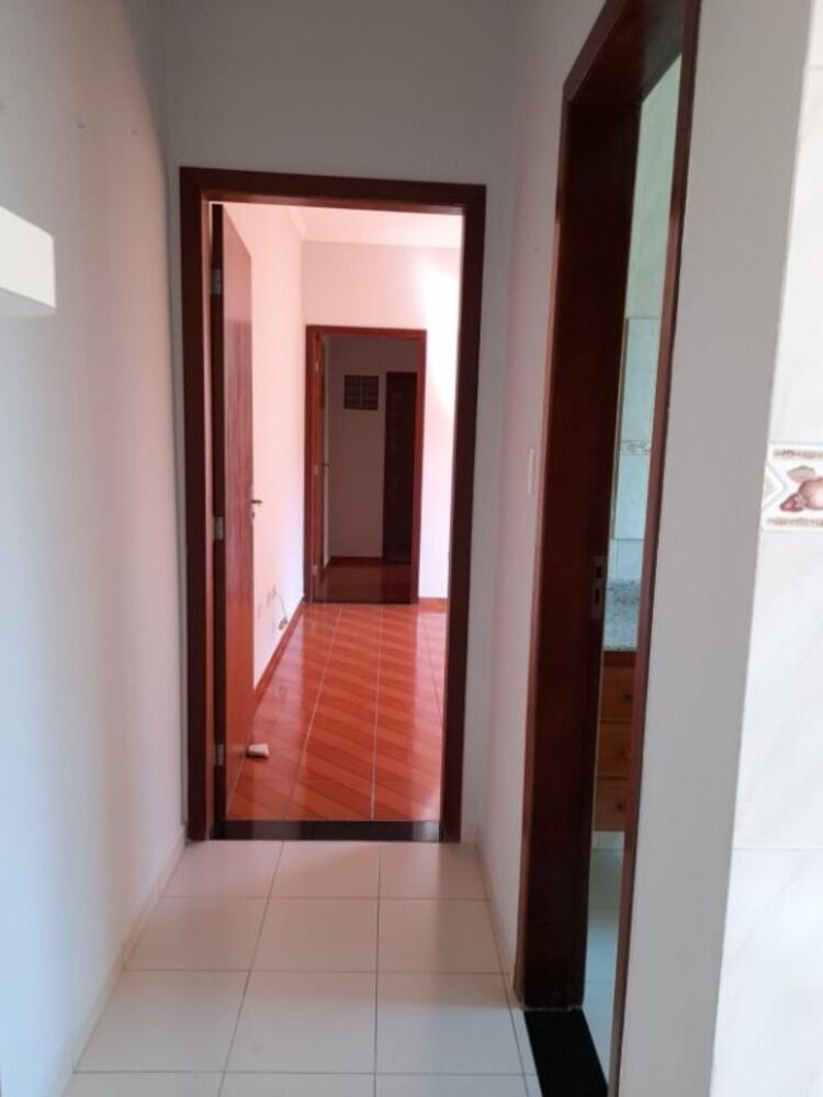 Casa à venda com 3 quartos, 130m² - Foto 4