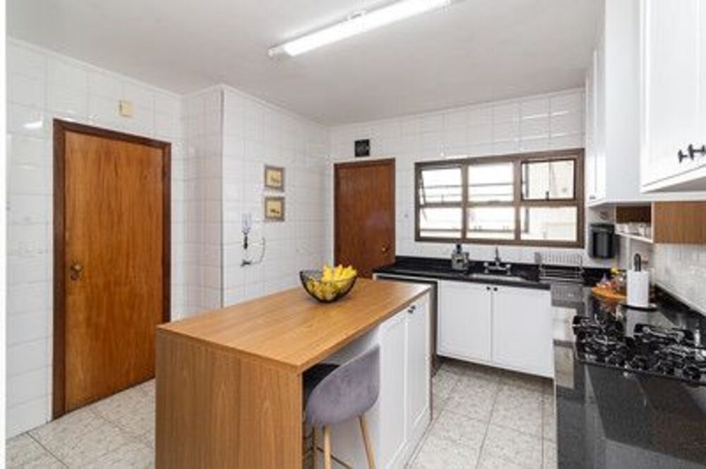 Apartamento à venda com 4 quartos, 144m² - Foto 8