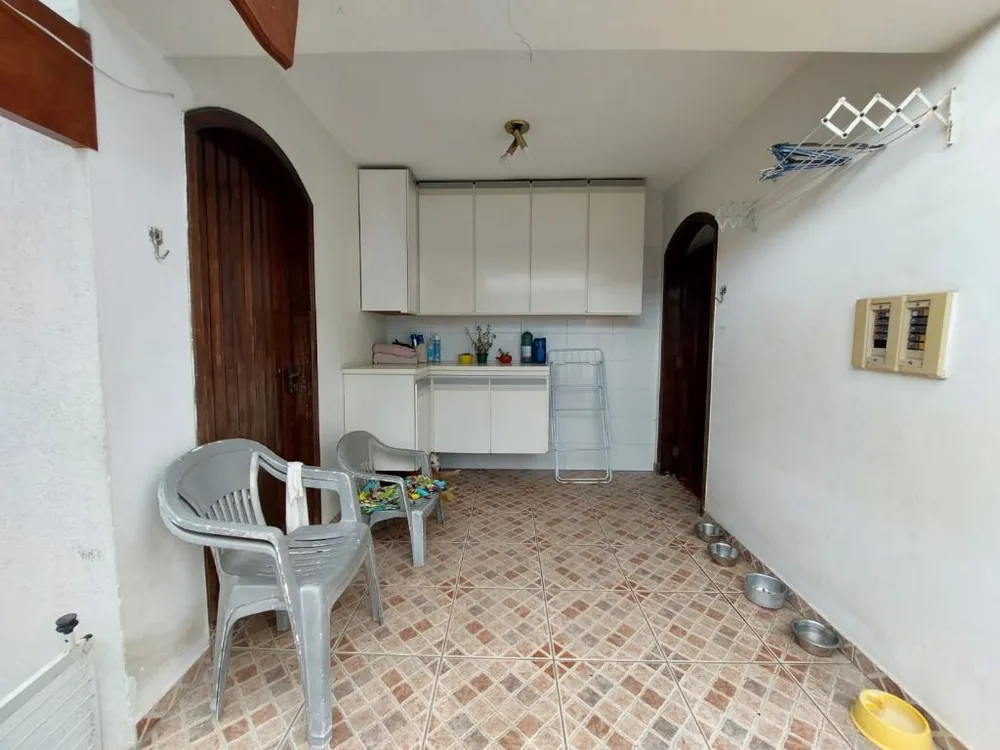 Casa, 3 quartos, 235 m² - Foto 11