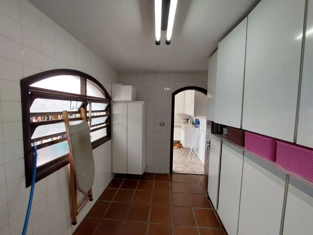 Casa, 3 quartos, 235 m² - Foto 15