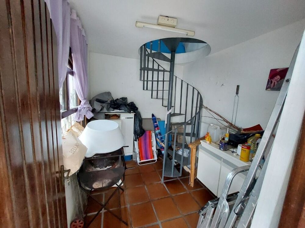 Casa à venda com 3 quartos, 235m² - Foto 3