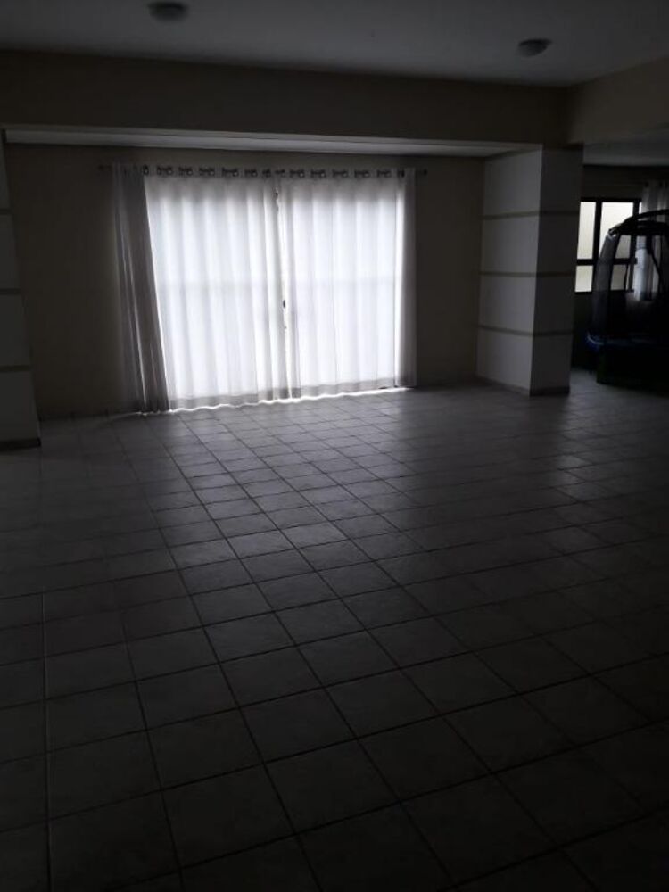 Apartamento à venda com 2 quartos, 69m² - Foto 3
