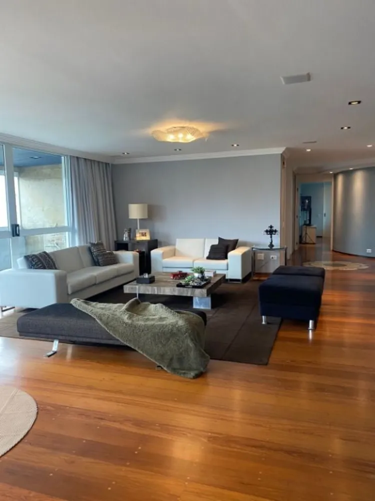 Apartamento, 3 quartos, 296 m² - Foto 2