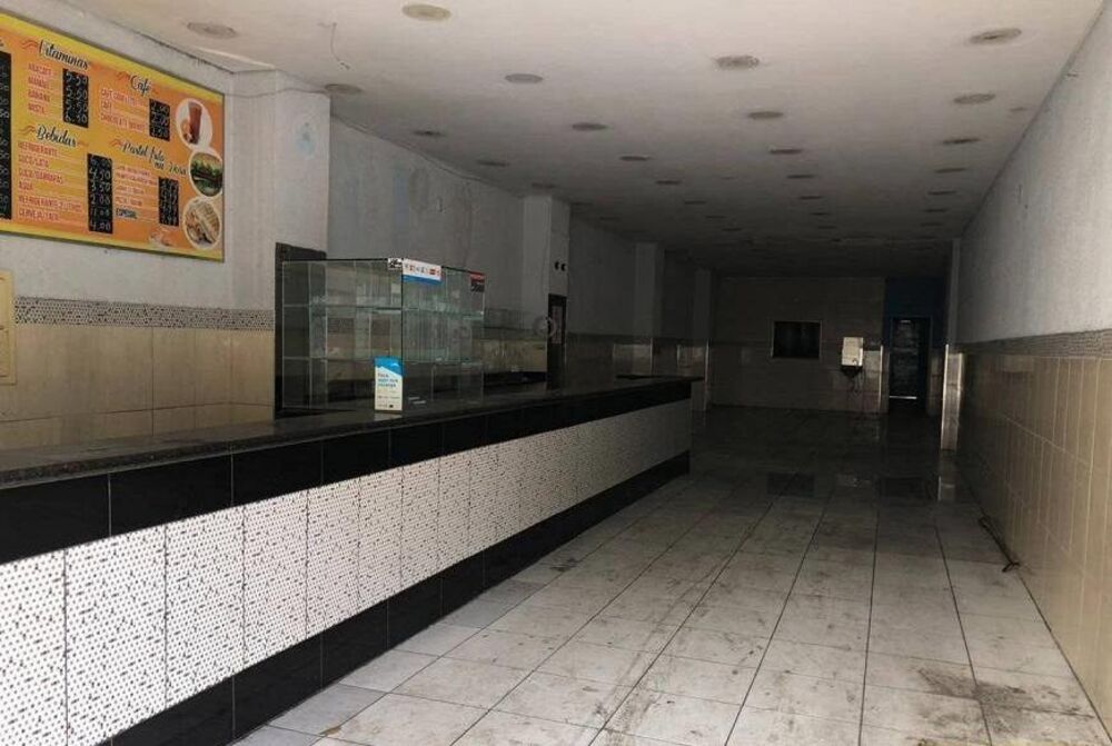 Loja-Salão, 300 m² - Foto 1