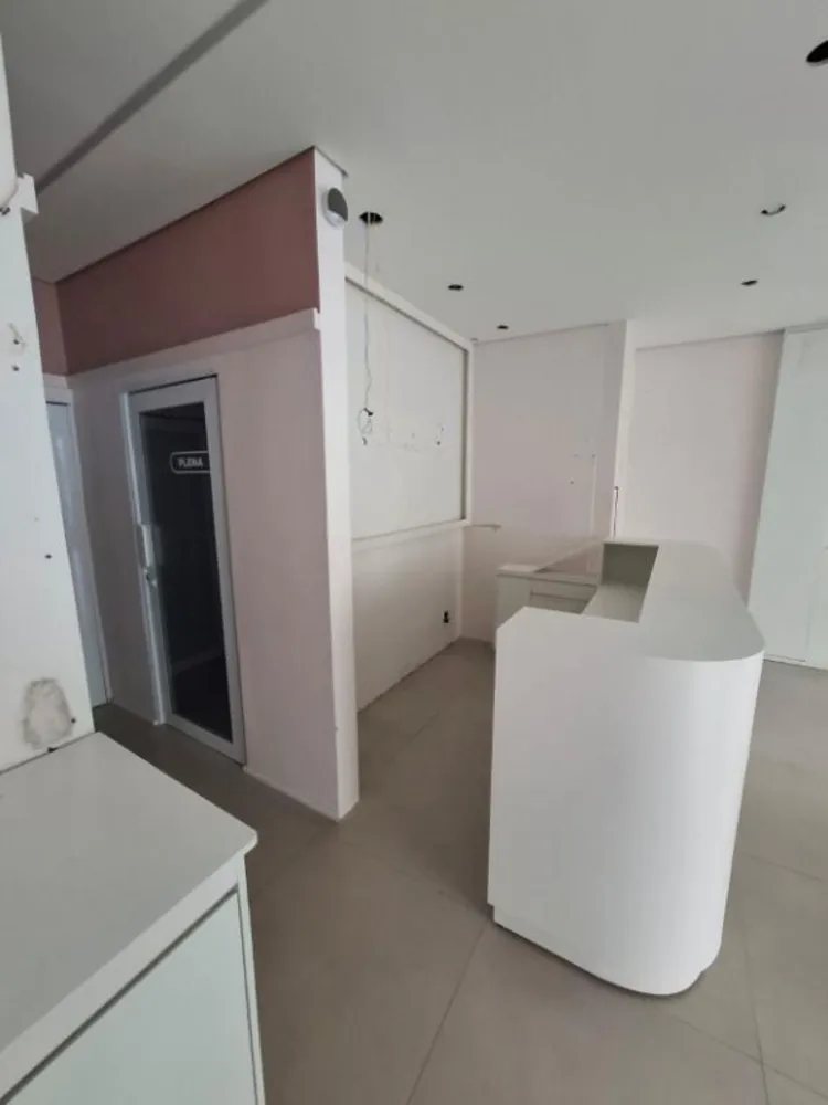 Sobrado, 1 quarto, 220 m² - Foto 2