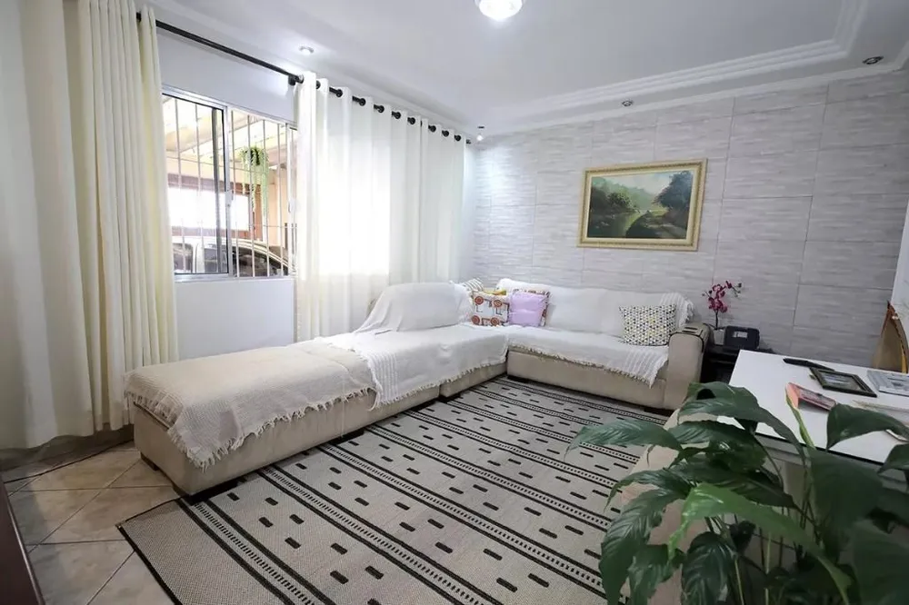 Casa, 2 quartos, 167 m² - Foto 1