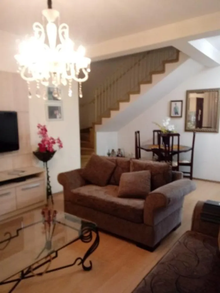 Sobrado, 3 quartos, 205 m² - Foto 1