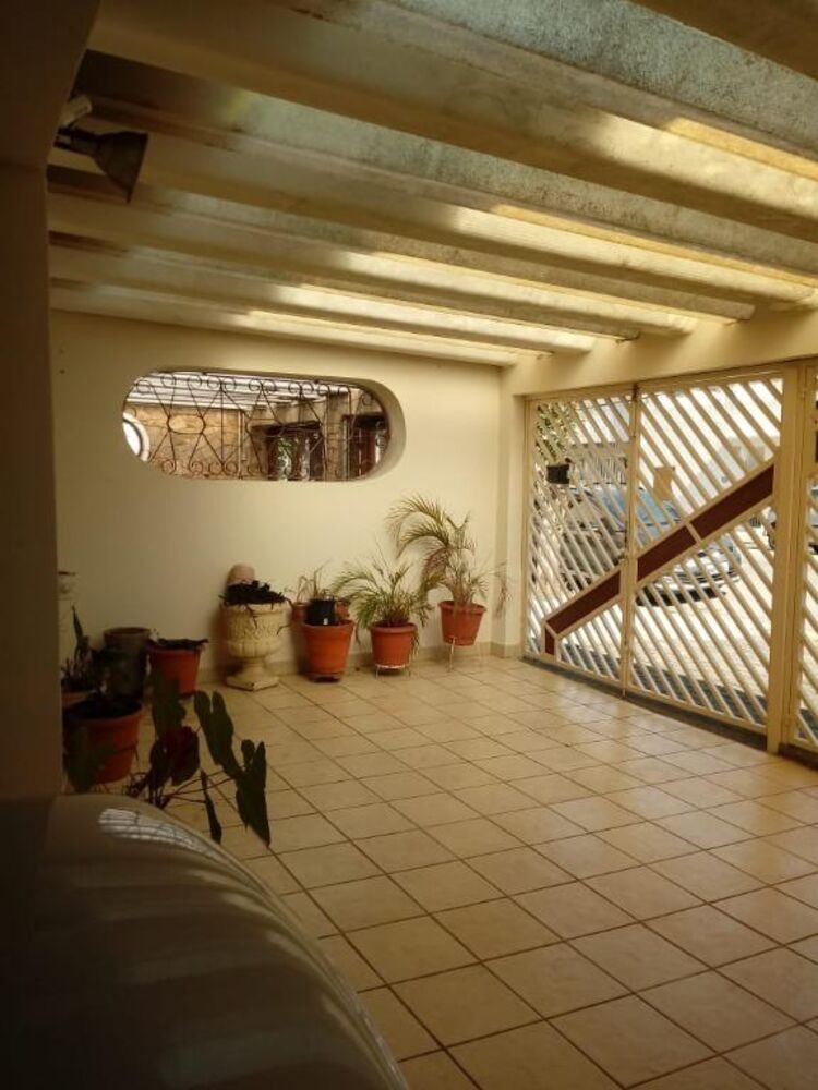 Sobrado, 3 quartos, 205 m² - Foto 2