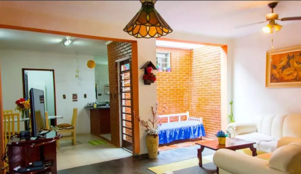 Sobrado, 3 quartos, 206 m² - Foto 1