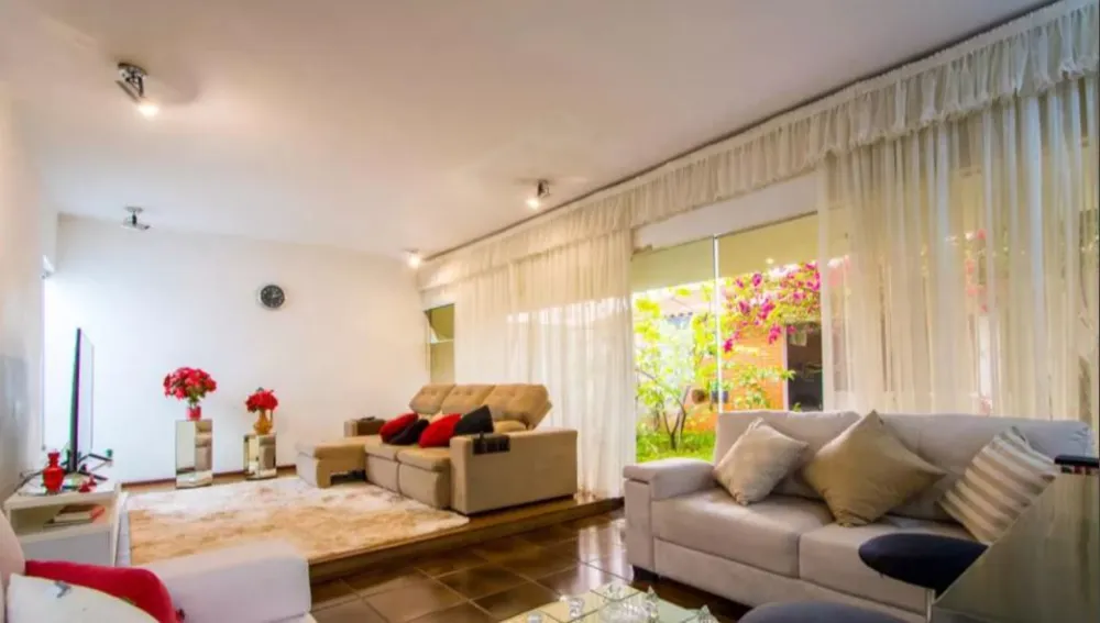 Sobrado, 4 quartos, 320 m² - Foto 1