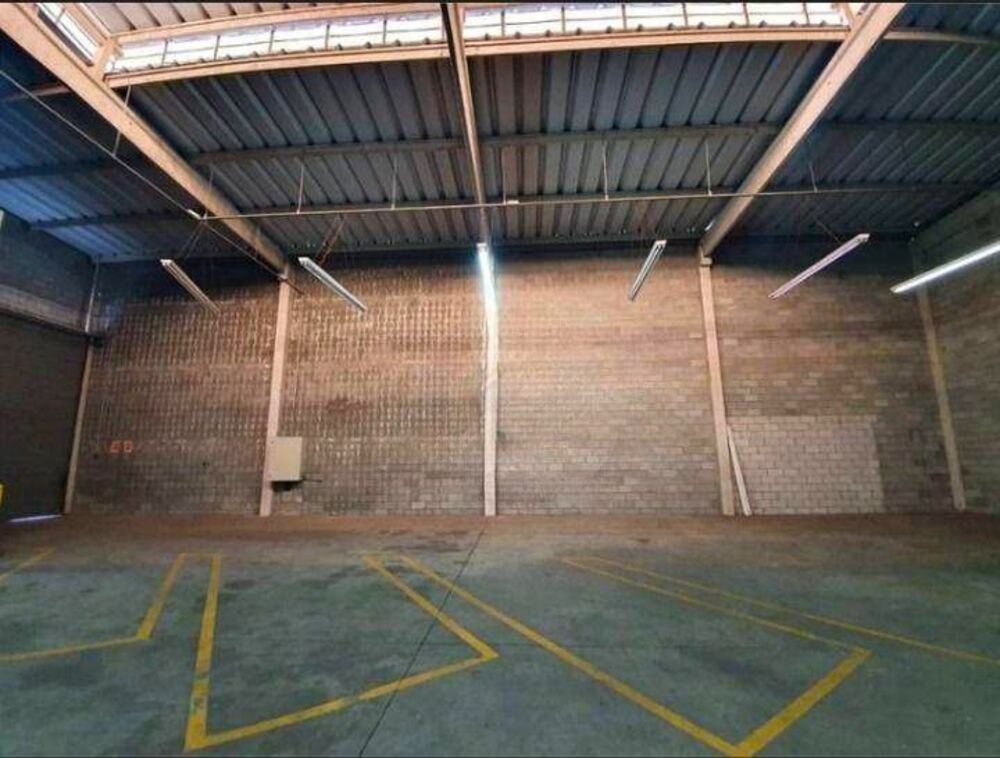 Depósito-Galpão-Armazém para alugar, 375m² - Foto 4