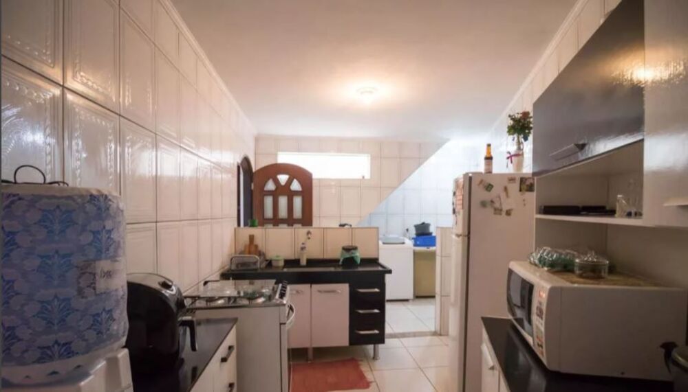 Sobrado, 4 quartos, 209 m² - Foto 1