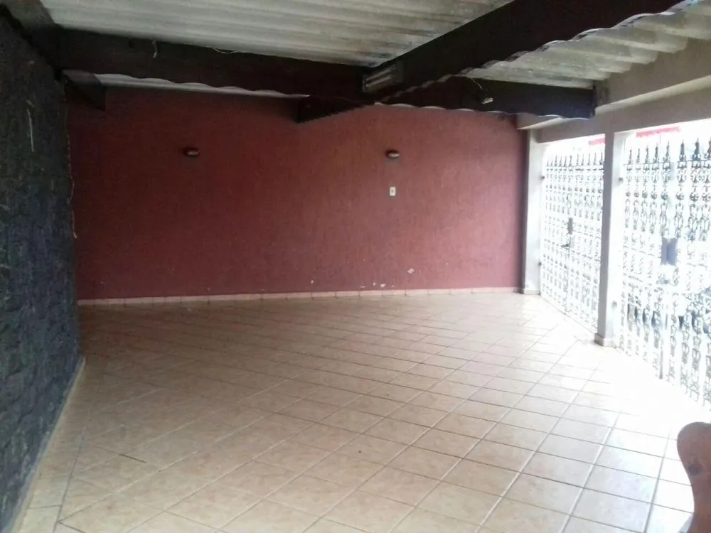 Casa, 5 quartos, 233 m² - Foto 2