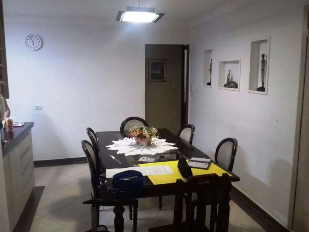 Casa, 5 quartos, 233 m² - Foto 1