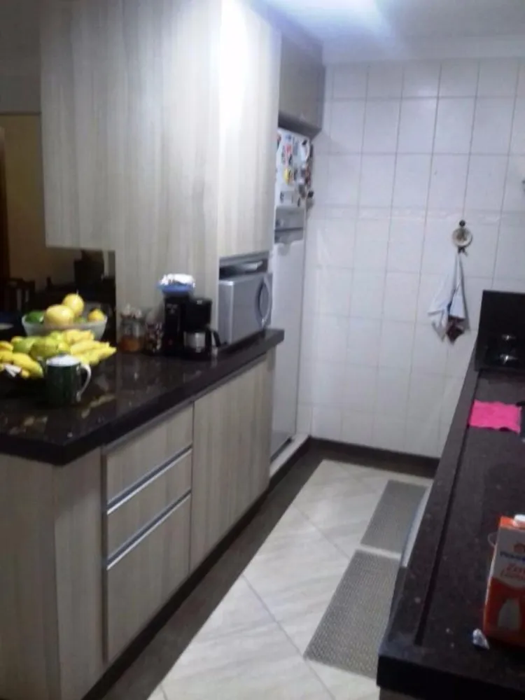 Casa, 5 quartos, 233 m² - Foto 11
