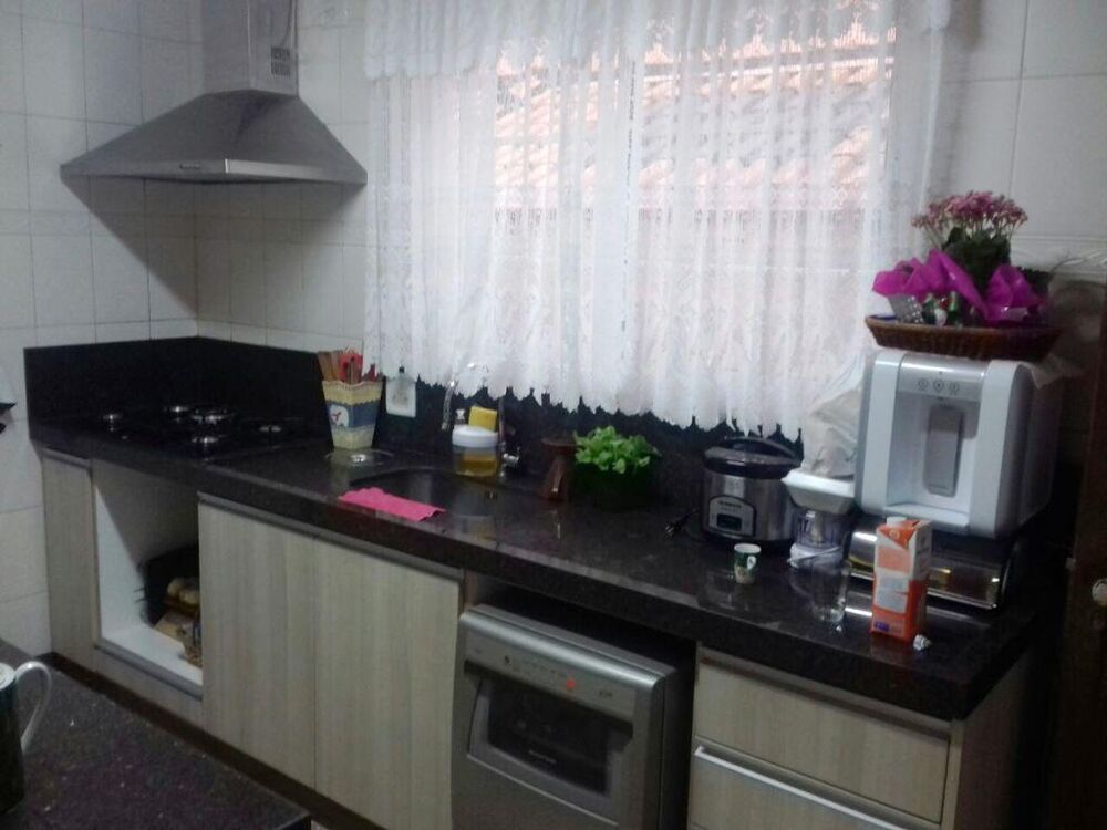 Casa, 5 quartos, 233 m² - Foto 4