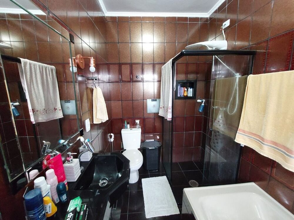 Sobrado, 3 quartos, 217 m² - Foto 1